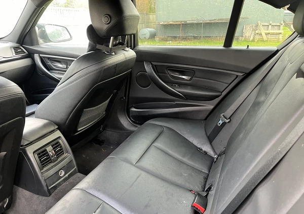 BMW Seria 3 cena 5900 przebieg: 203000, rok produkcji 2013 z Radomsko małe 106